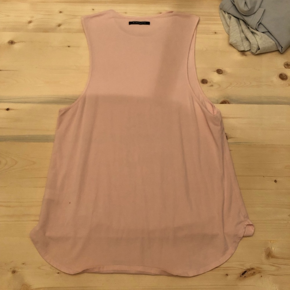 Alphalete curved hem sleeveless pink shirt size L